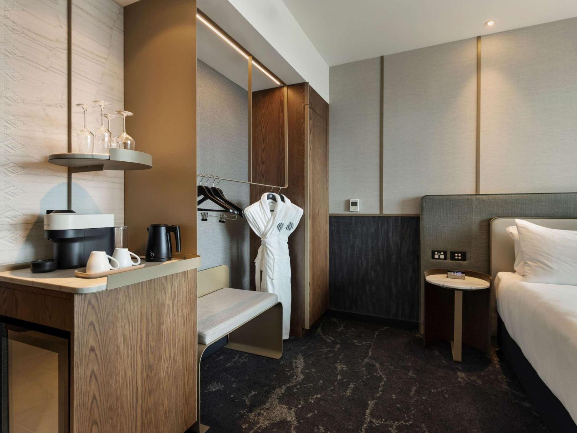 Hotel Pullman Auckland Airport Extérieur photo Deluxe Room